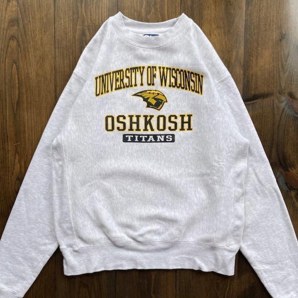 Retro 1990s University Of Wisconsin Oshkosh Titans Crewneck Sweatshirt